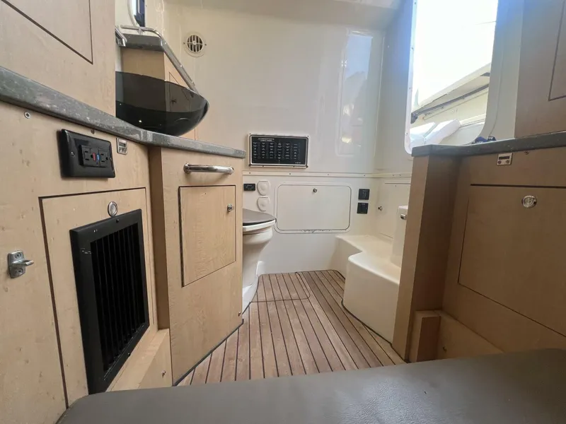 Slide: The Image of HCB 42 Five Wahoos - Interior 2015 HCB 42 Five Wahoos - 5993609