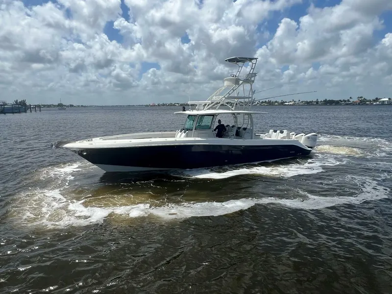 Slide: The Image of HCB 42 Five Wahoo - Profile 2015 HCB 42 Five Wahoos - 5181107