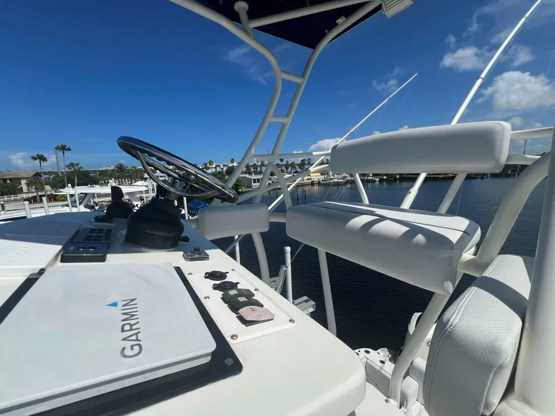 Slide: The Image of HCB 42 Five Wahoos - Interior Tower 2015 HCB 42 Five Wahoos - 4646234