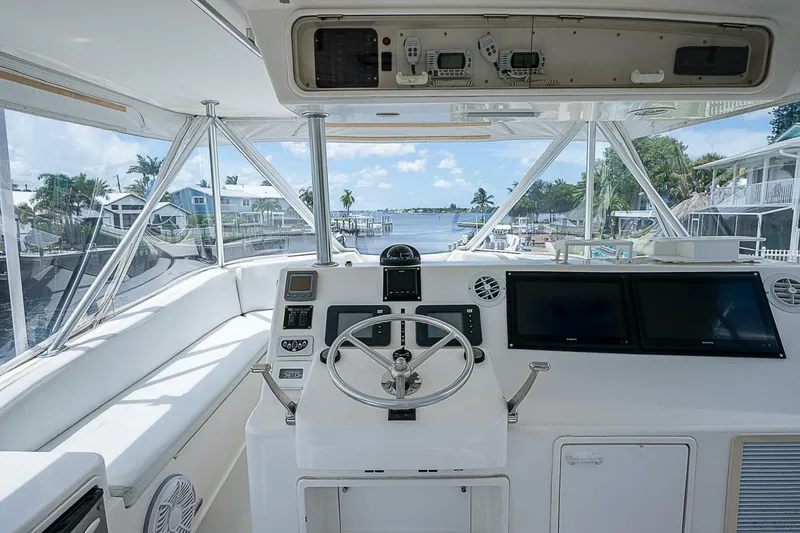 Slide: The Image of Flybridge - 4646600