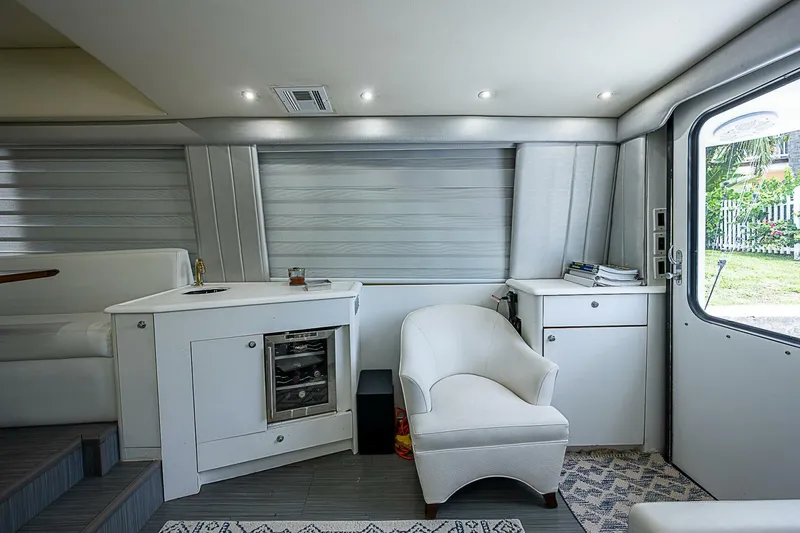 Slide: The Image of Salon - 4646463