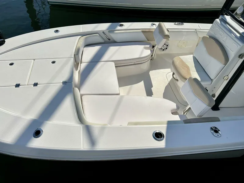 Slide: The Image of Robalo 246 Cayman 2018 - 4646753