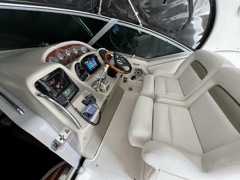 Slide: The Image of Sea Ray 320 Sundancer 2007 - 4646890