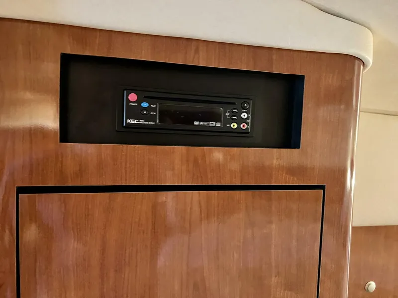 Slide: The Image of Sea Ray 320 Sundancer 2007 - 4646896