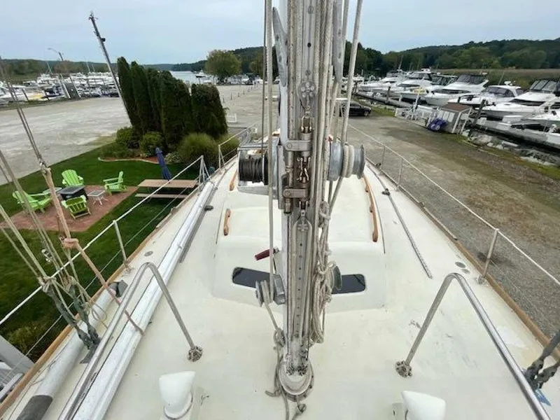 Slide: The Image of Fastnet Le Comte 1972 - 4836835