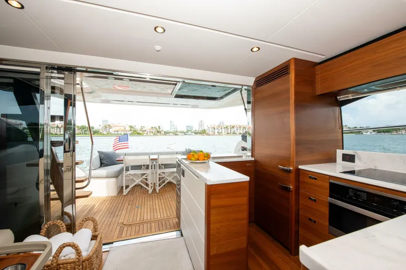 Slide: The Image of Princess S66 2021 - 4686996