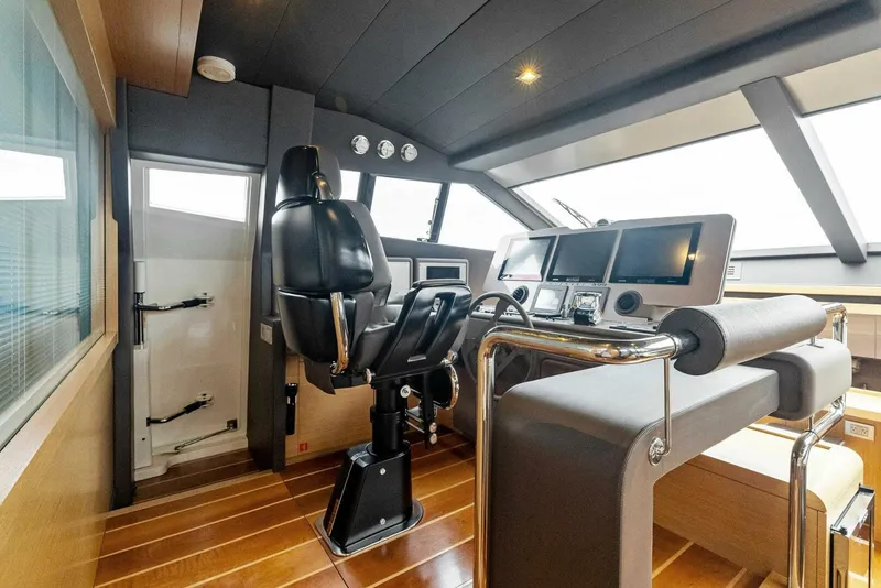 Slide: The Image of Ferretti Yachts 800 2012 - 4827600