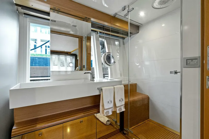 Slide: The Image of Ferretti Yachts 800 2012 - 4827614