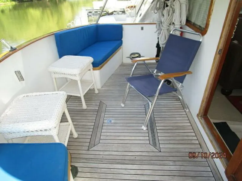 Slide: The Image of 49' DeFever aftdeck port - 4653060