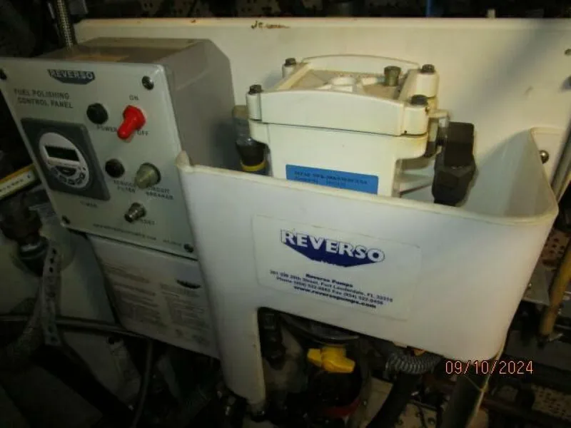 Slide: The Image of 49' DeFever fuel polishing system - 4653083