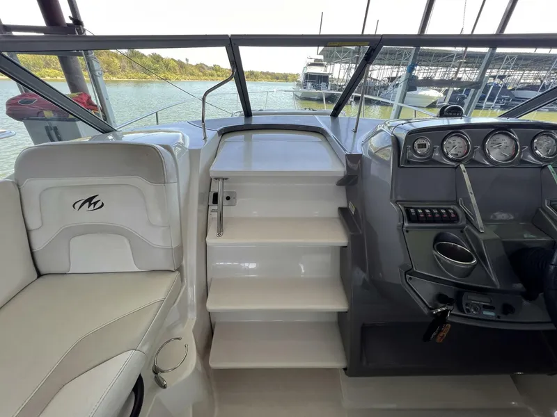 Slide: The Image of 16 Companion Entry Way - 4660423