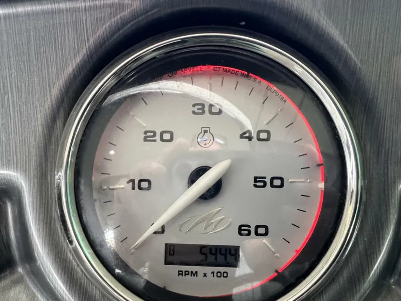 Slide: The Image of 18 Tachometer - 4660426