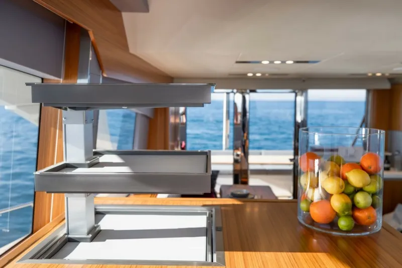 Slide: The Image of OceanClass 68 Fly - 4654510