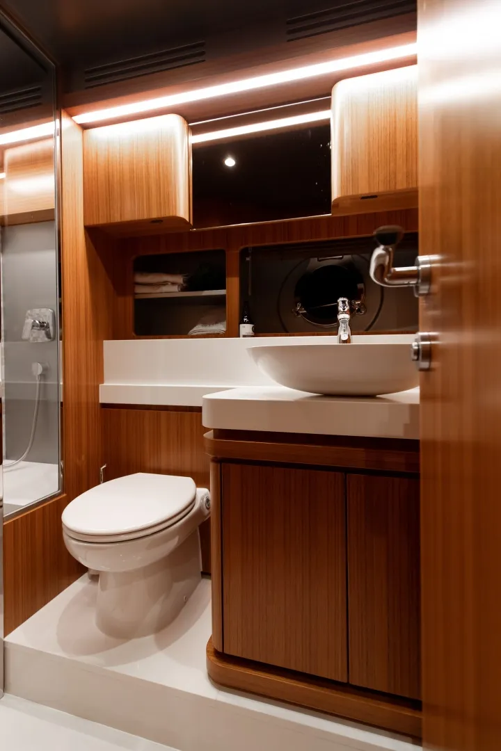 Slide: The Image of Greenline OceanClass 68 Fly 2021 - 6536462