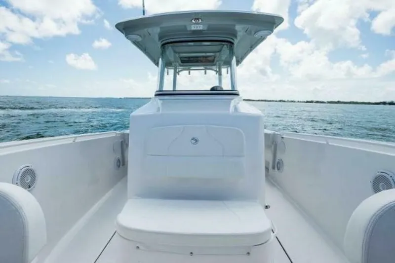 Slide: The Image of Edgewater 285CC 2025 - 4655617