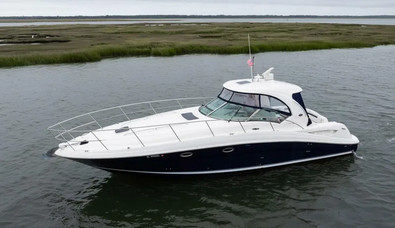 Slide: The Image of Sea Ray 390 Sundancer 2005 - 4693166