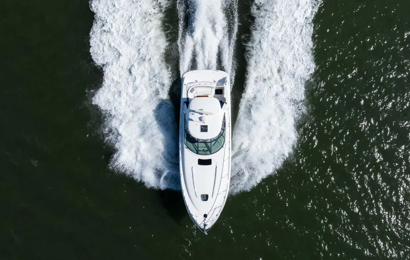 Slide: The Image of Sea Ray 390 Sundancer 2005 - 4693149