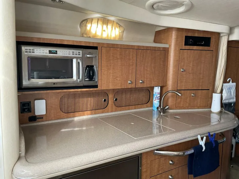 Slide: The Image of Sea Ray 340 Sundancer 2006 - 4656390