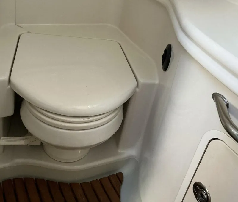 Slide: The Image of Sea Ray 340 Sundancer 2006 - 4656394