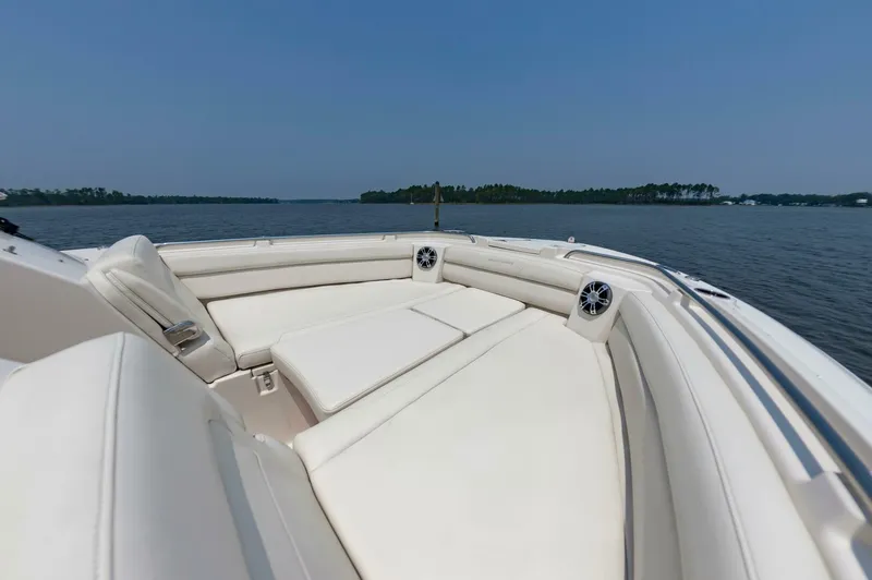 Slide: The Image of Grady-White 32 2022 - 4657743