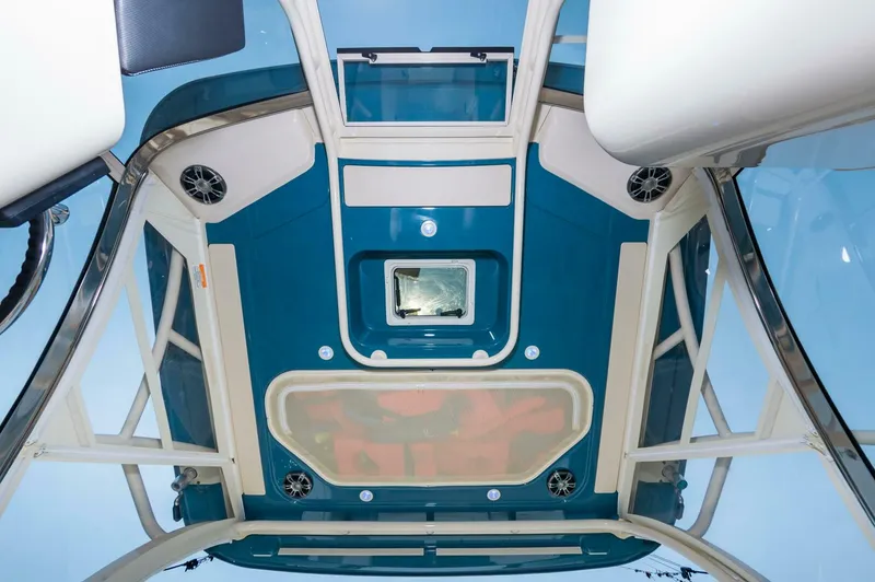 Slide: The Image of Grady-White 32 2022 - 4657751