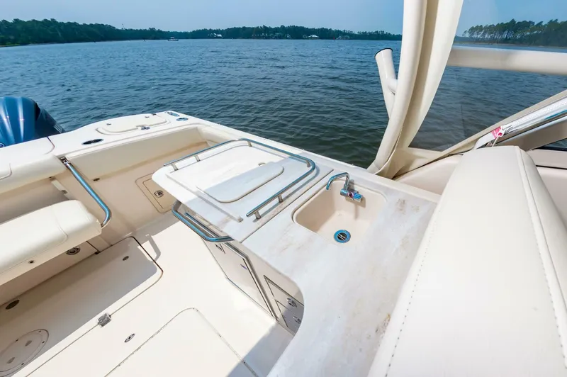 Slide: The Image of Grady-White 32 2022 - 4657757