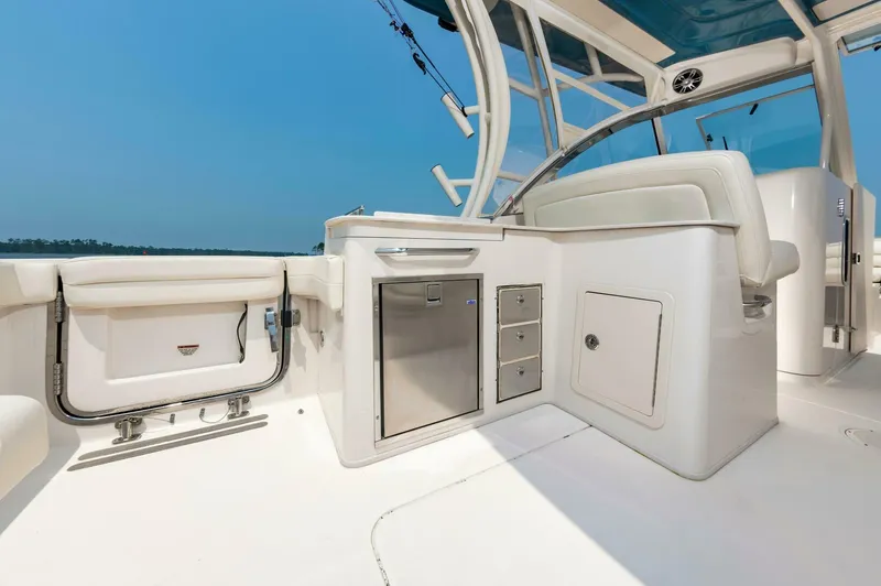 Slide: The Image of Grady-White 32 2022 - 4657761