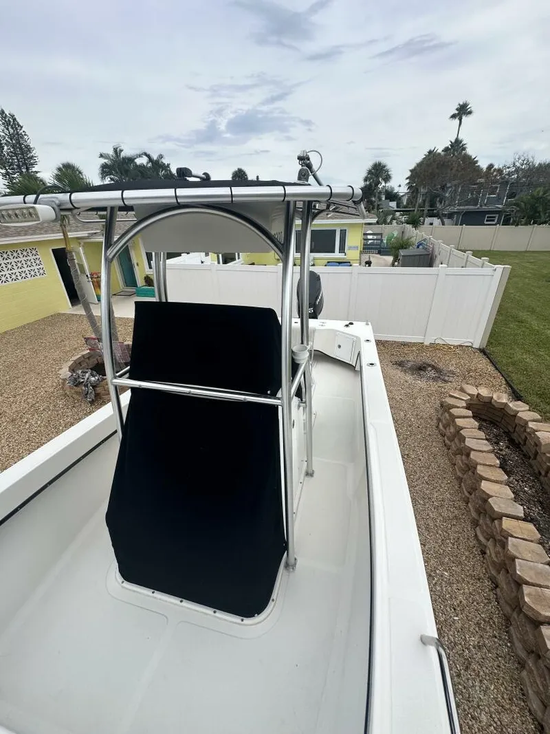 Slide: The Image of May-Craft 2300 CCX 2017 - 4657986