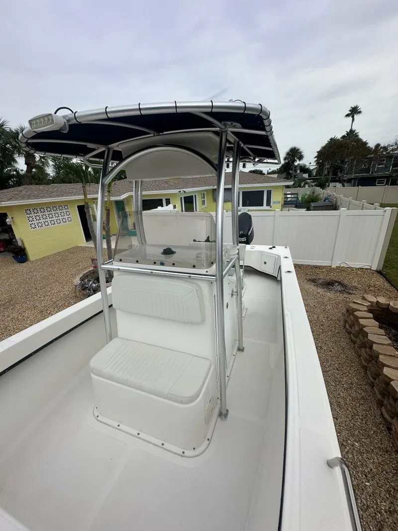 Slide: The Image of May-Craft 2300 CCX 2017 - 4658018