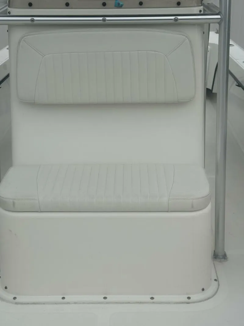 Slide: The Image of May-Craft 2300 CCX 2017 - 4658025