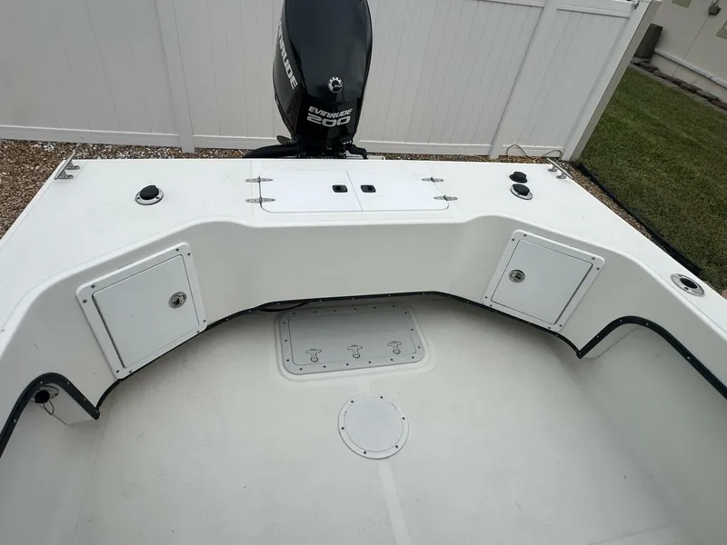 Slide: The Image of May-Craft 2300 CCX 2017 - 4658037