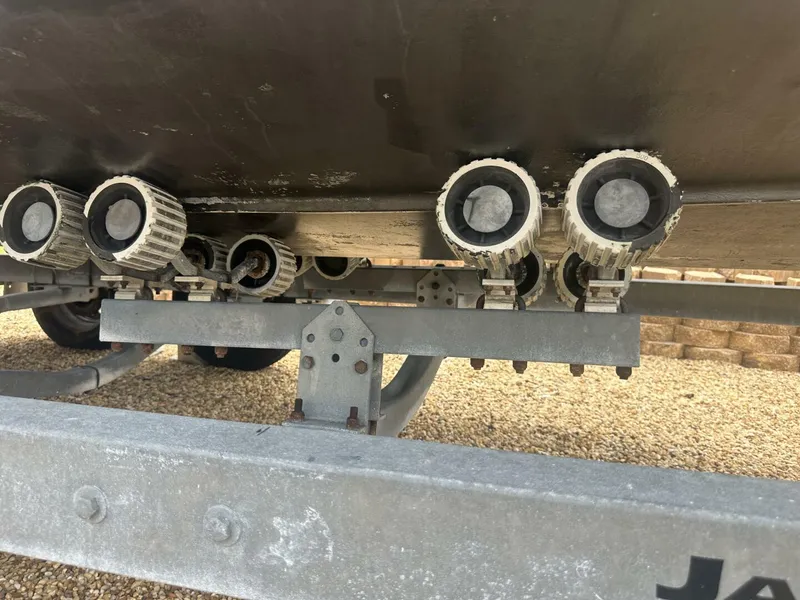 Slide: The Image of May-Craft 2300 CCX 2017 - 4658065