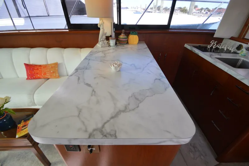 Slide: The Image of Ocean Yachts 48 Cockpit Motor Yacht 1995 - 4658170