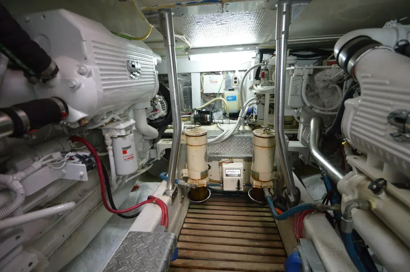 Slide: The Image of Ocean Yachts 48 Cockpit Motor Yacht 1995 - 4658203