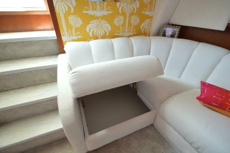 Slide: The Image of Ocean Yachts 48 Cockpit Motor Yacht 1995 - 4658214