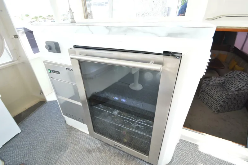 Slide: The Image of Ocean Yachts 48 Cockpit Motor Yacht 1995 - 4658215