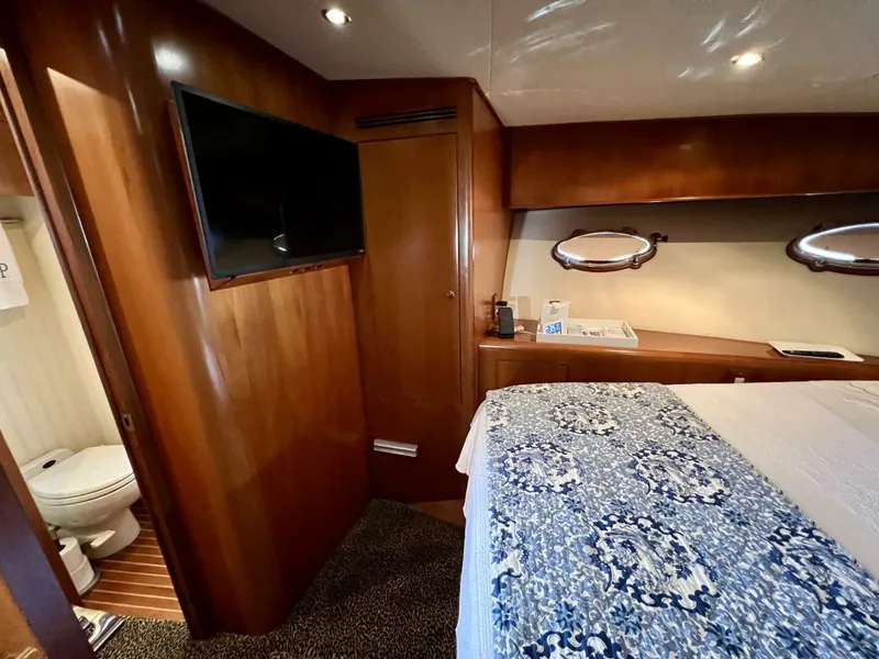 Slide: The Image of Ocean Alexander Atlus 48 2004 - 4658523