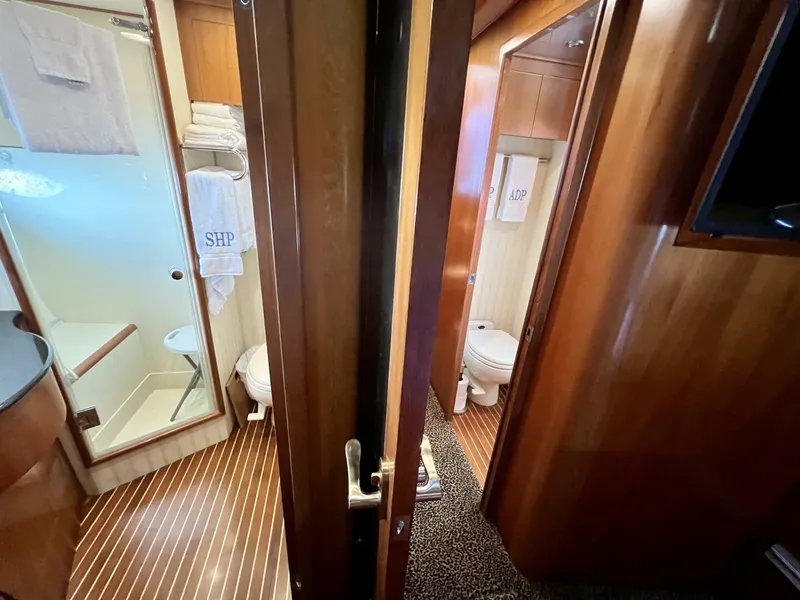 Slide: The Image of Ocean Alexander Atlus 48 2004 - 4658524