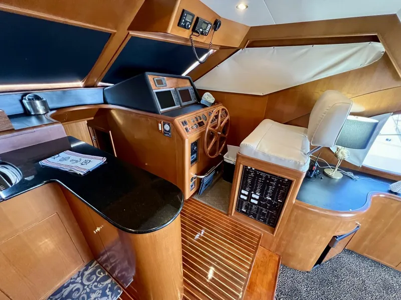 Slide: The Image of Ocean Alexander Atlus 48 2004 - 4658513