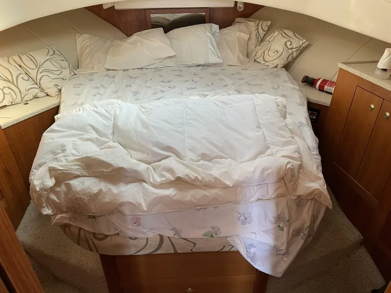 Slide: The Image of Mainship 390 2000 - 4685048