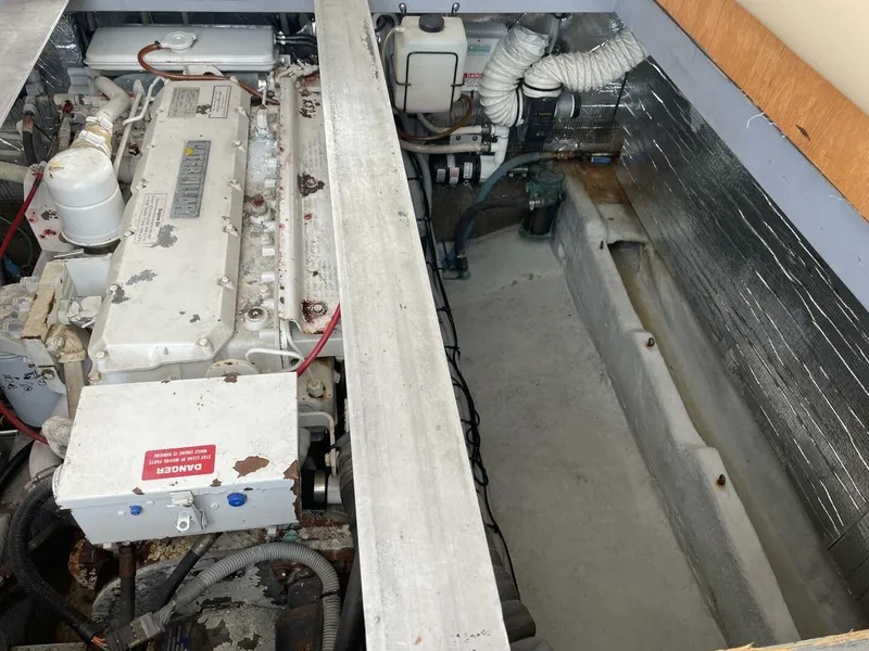 Slide: The Image of Mainship 390 2000 - 4704749