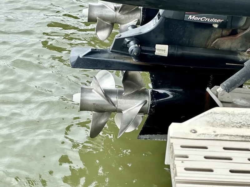 Slide: The Image of Chaparral 330 Signature 2015 - 4660097