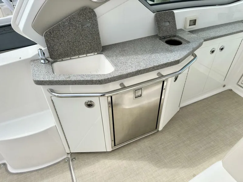 Slide: The Image of Chaparral 330 Signature 2015 - 4660118