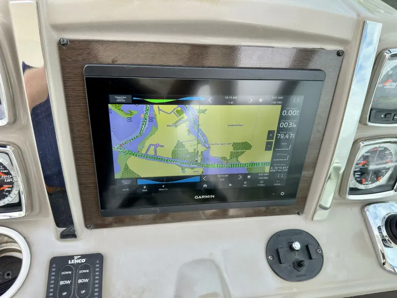 Slide: The Image of Chaparral 330 Signature 2015 - 4660134