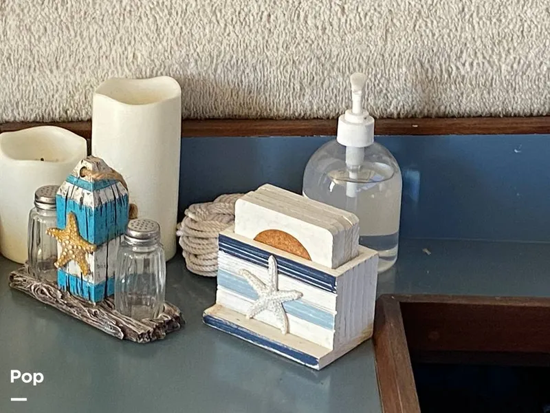 Slide: The Image of Silverton 37 Convertible 1980 - 10522655