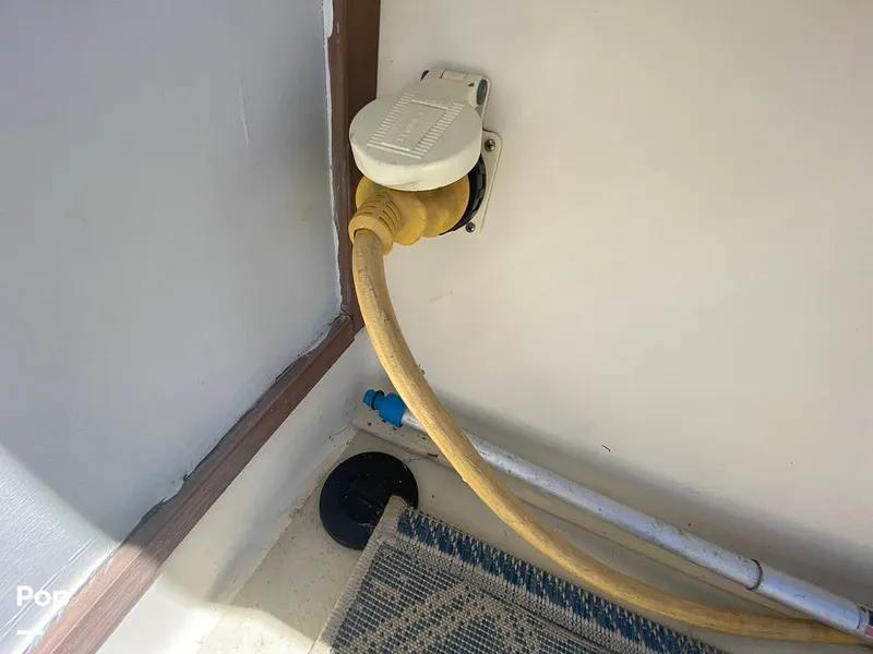 Slide: The Image of Silverton 37 Convertible 1980 - 10522242