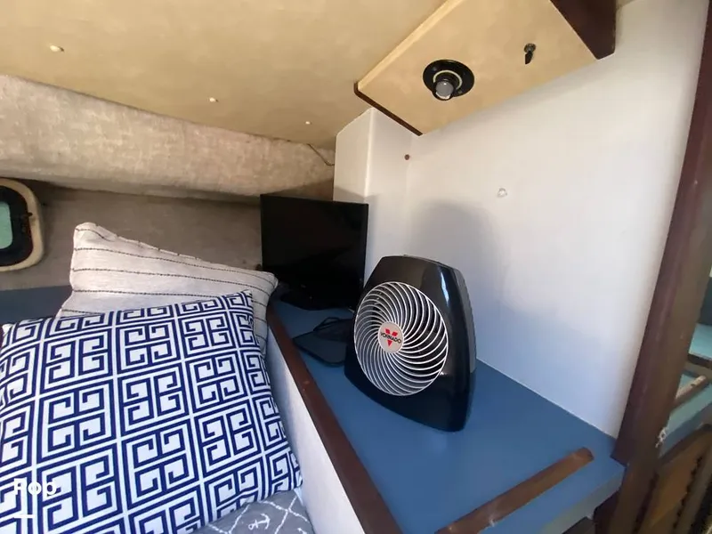 Slide: The Image of Silverton 37 Convertible 1980 - 10522548