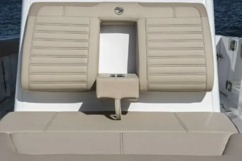 Slide: The Image of Edgewater 340CC 2025 - 4673439