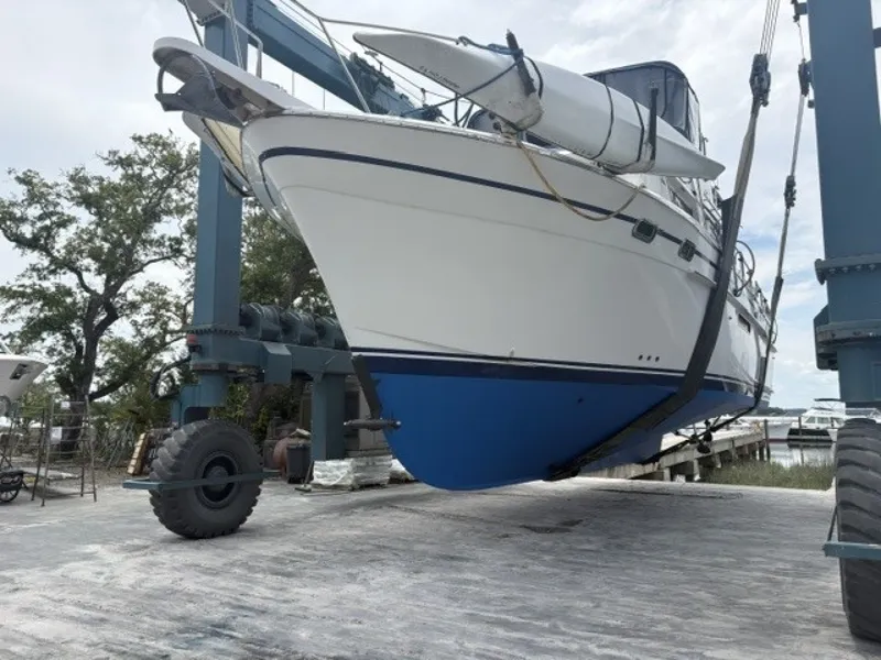 Slide: The Image of DeFever 40 Offshore Cruiser 1985 - 6307142
