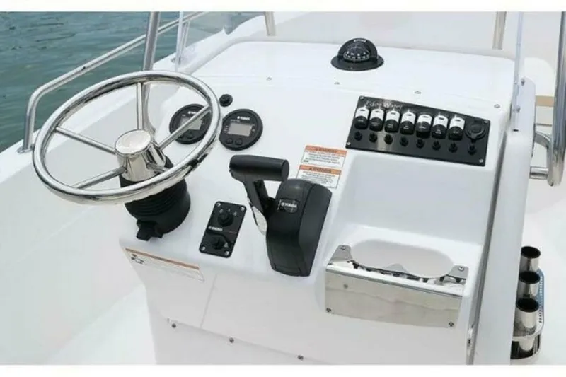 Slide: The Image of Edgewater 170CC 2025 - 4677815